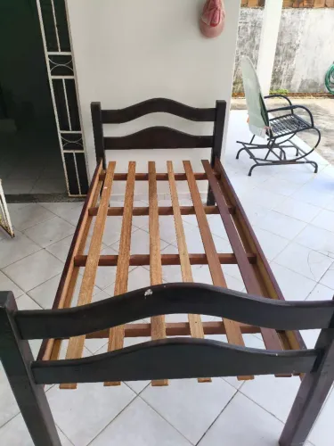 Cama de solteiro com Bicama Auxiliar