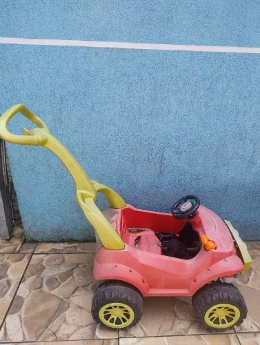 carrinho de passeio com pedal