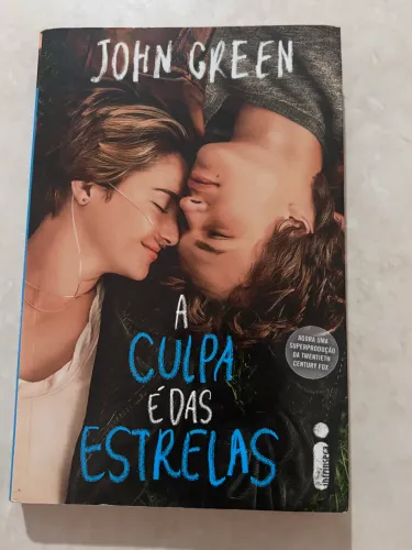Livro a Culpa é das estrelas