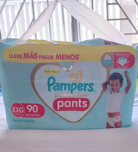 Fralda Pampers Premium Shortinho Xxg 90 Unidades