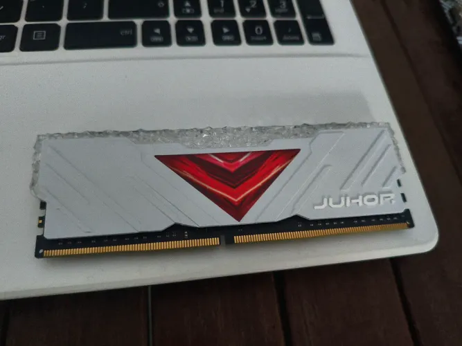 Memória RAM 16 Gb Juhor