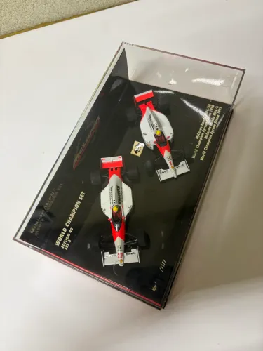 Minichamps McLaren Honda MP4/5B e MP4/6 Ayrton Senna