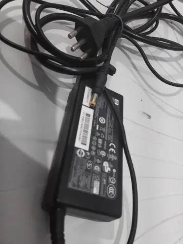 Fonte Notebook HP 18,5V = 3,5A