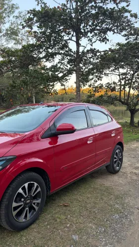 Chevrolet Onix Hatch LTZ 1.4 8V Flex Power Mec. 4P 2014