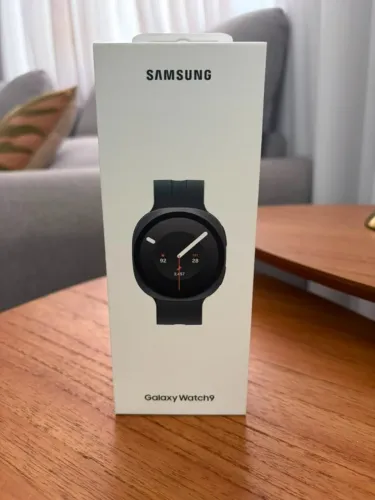 Smartwatch Samsung Galaxy Watch9 44mm LTE / Bluetooth / Wi-Fi / GPS - Preto (Lacrado)