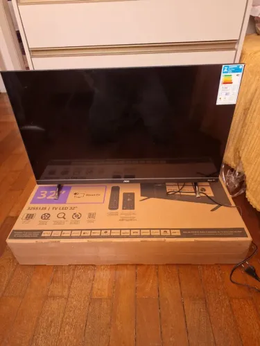 TV 32' AOC ROKU