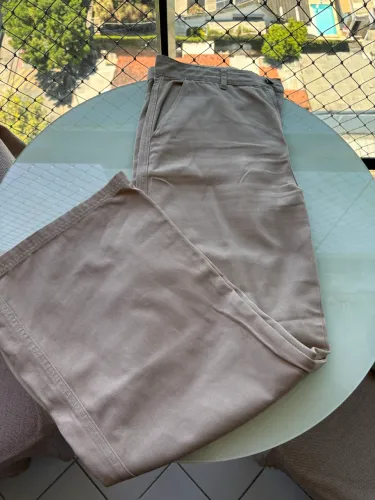 Calça cargo bege