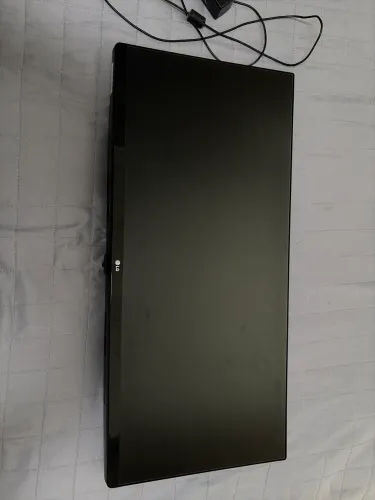 Monitor LG ultrawide