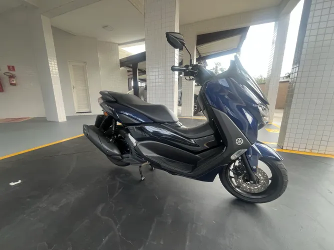 NMAX ?de garagem?, com 2300 km, novíssima