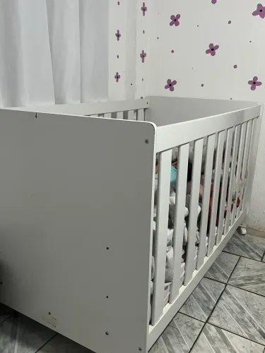 Berço com colchão
