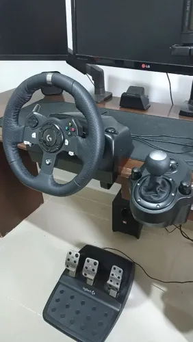 Volante G920 + Câmbio (PC e Xbox)
