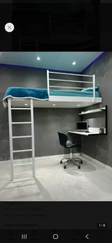 Cama suspensa nova na caixa