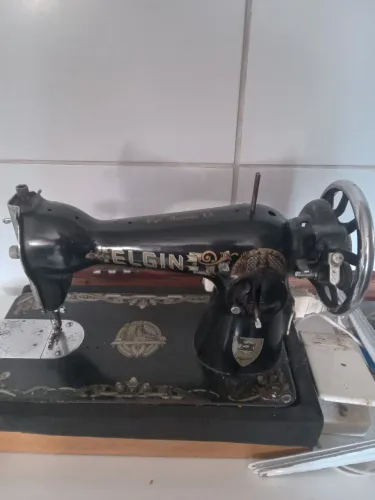 Maquina de costura
