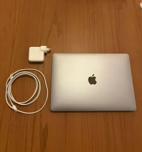 Apple Macbook Air M1 13 polegadas CPU 8 core 8GB RAM 256GB