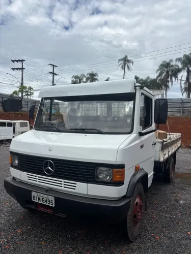 Mercedes Benz 709 1991 carroceria 3/4