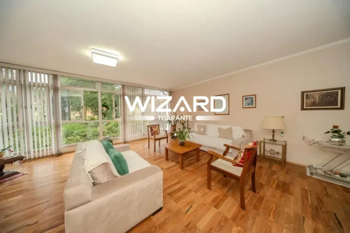 Luxuoso Apartamento na Bela Vista