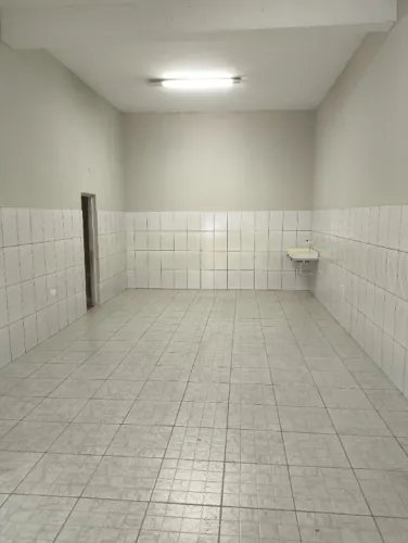 Aluga-se Salão Comercial no Jd. Res. Firenze - Ótimo preço
