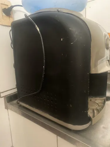 Bebedouro de água esmaltec