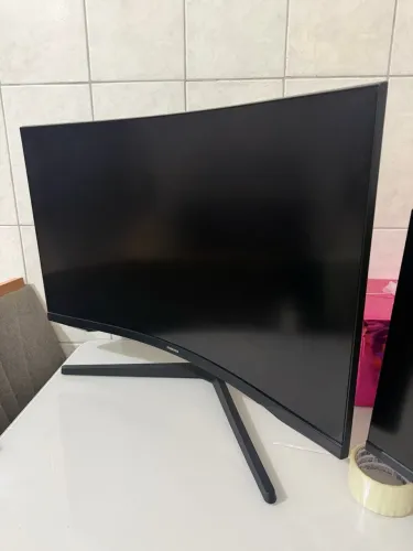 Monitor gamer Samsung 