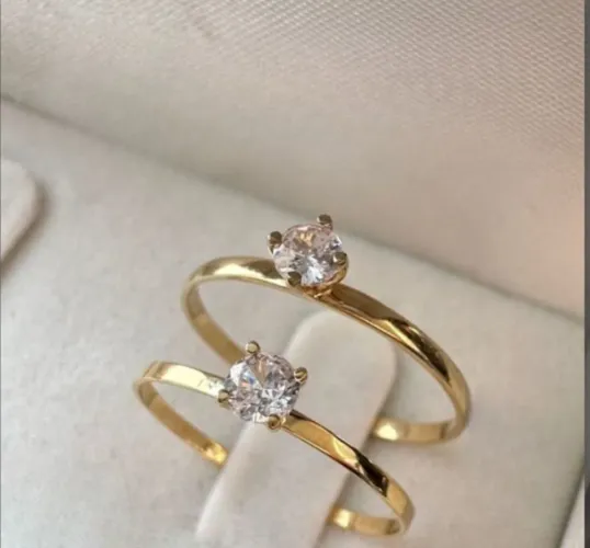 Anel solitário em ouro 18k
