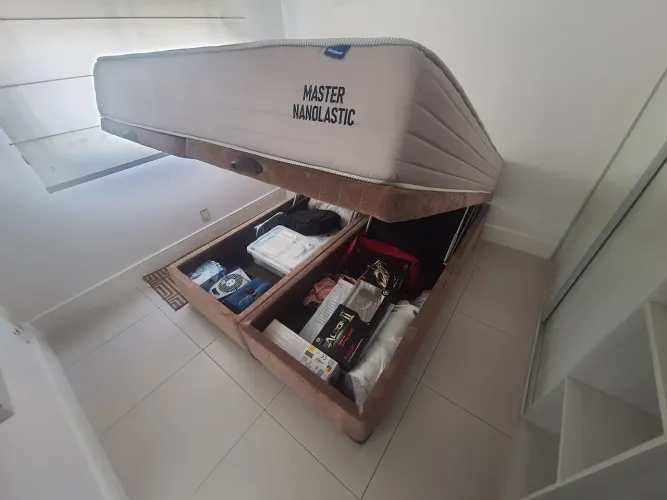 Cama de casal baú queen size com colchão ortobom