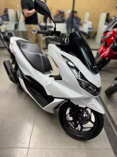 PCX 2025, único dono !!!!!