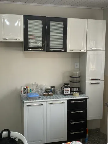 Vendo armário de cozinha de aço Itatiaia em excelente estado de conservação. (6 peças)