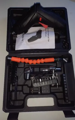 Mini Parafusadeira 44 peças ? NOVA!