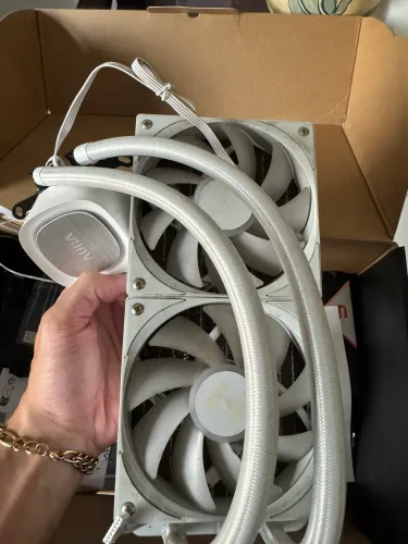 Watercooler AURA Gamdias 240mm white