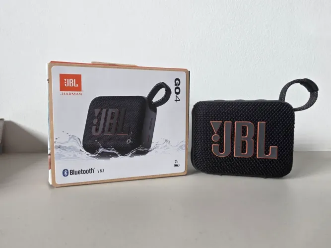Caixinha de som JBL GO 4
