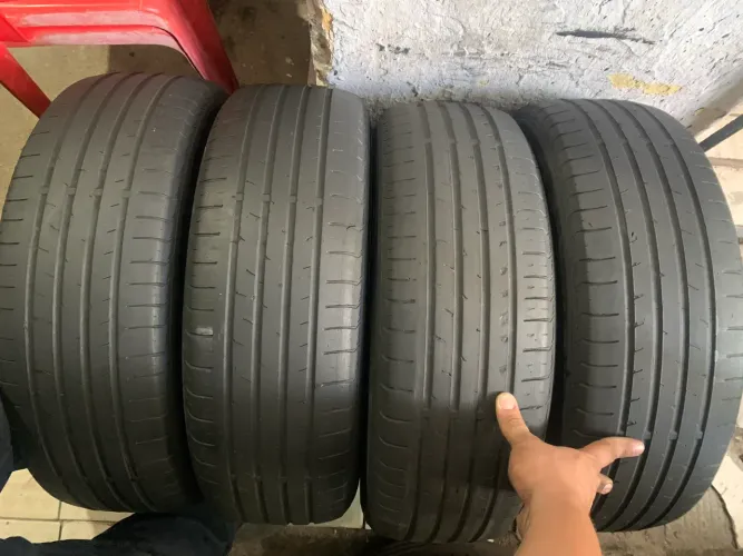 Pneu aro 16 215/65/16