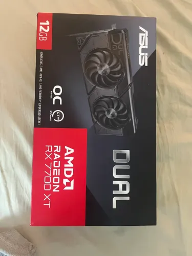 Placa de Vídeo ASUS Dual AMD Radeon RX 7700 XT OC Edition 12GB GDDR6