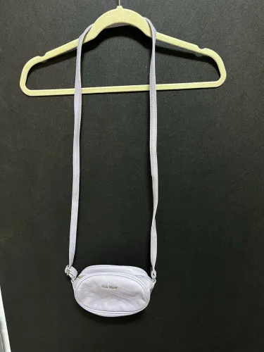 Bolsa lilás