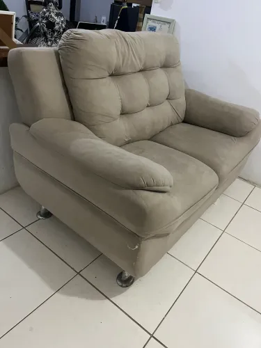 Sofá 2 lugares