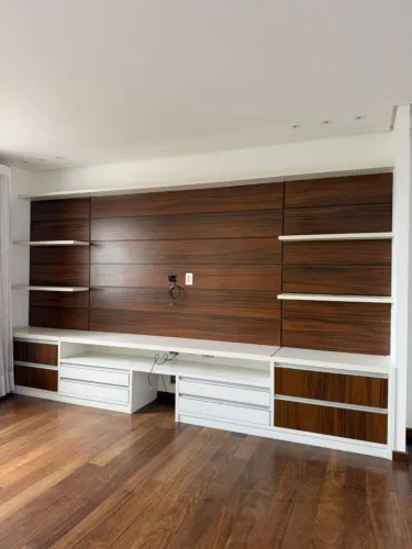 Rack com painel grande para TV - Lindo e moderno!