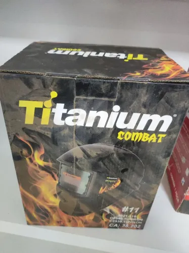 Máscara de Solda Automática Titanium Combat - Nova na Caixa ?