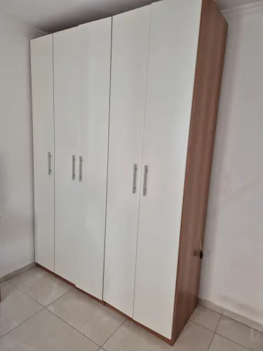 Guarda roupas 5 portas