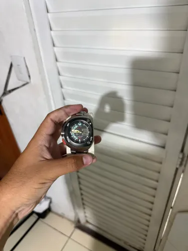Citizen meia lua titanium 