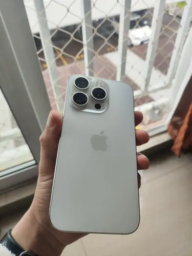 Iphone 15 Pro 256gb Impecável