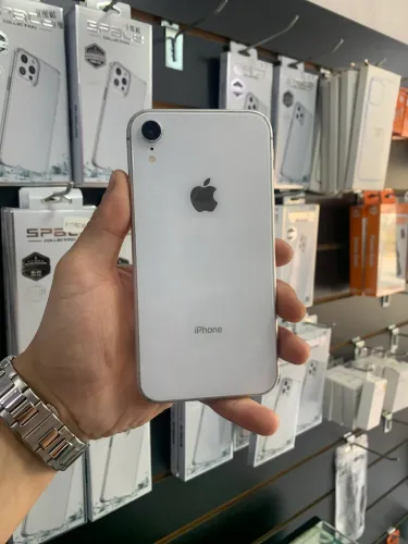 iPhone XR