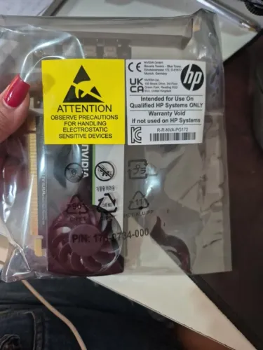 Placa de vídeo profissional NVIDIA Quadro T1000 4GB GDDR6 HP, nova, nunca instalada ou ut