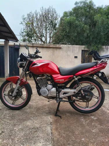 Suzuki GSR 125