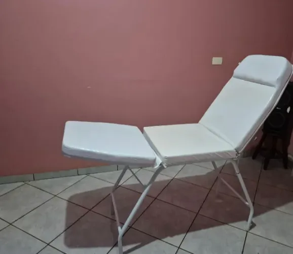 Maca de estética reclinável