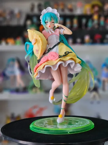 HATSUNE MIKU