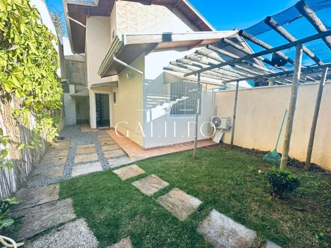 Casa para locação em Jarinu-SP: 2 quartos, 1 sala, 2 banheiros, 2 vagas de garagem, 70m² d