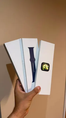 Apple Watch S11 42MM