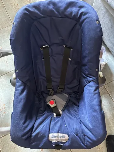 Bebê conforto burigoto