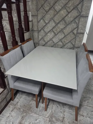 Mesa Retangula e cadeiras 1.20x90 otimo estado