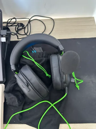 Fone de ouvido Razer