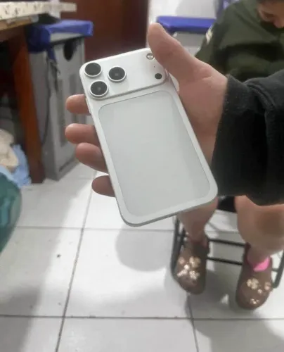 Sabor iPhone 17 pro max branco iPhone XR